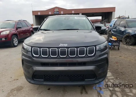 2022 Jeep Compass Sport из США, поврежденный, VIN 3C4NJCAB0NT224836